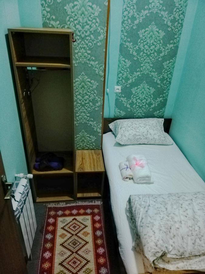 Hostel Violet Tbilisi Eksteriør bilde